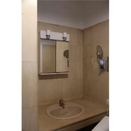 Island Apartament *