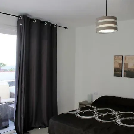 Island Apartament